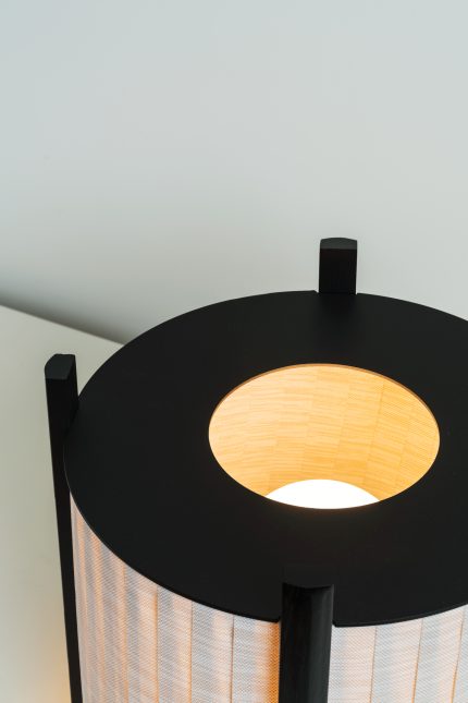 Rol Cinned Shade 25x40 Zwart Iroko