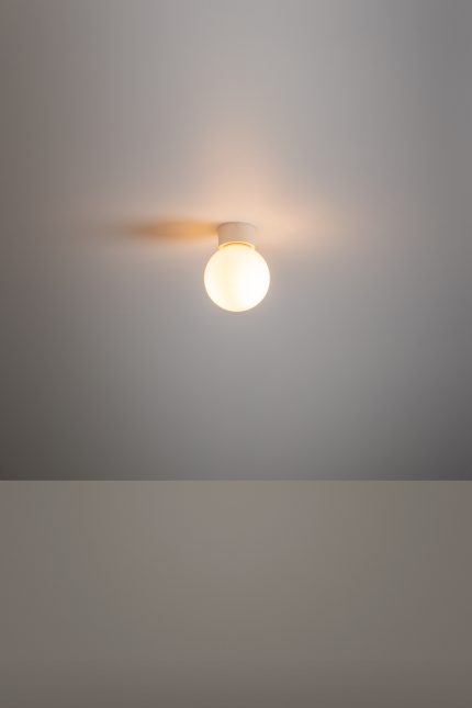 Symphony wandlamp G9 met textuur in minkkleur