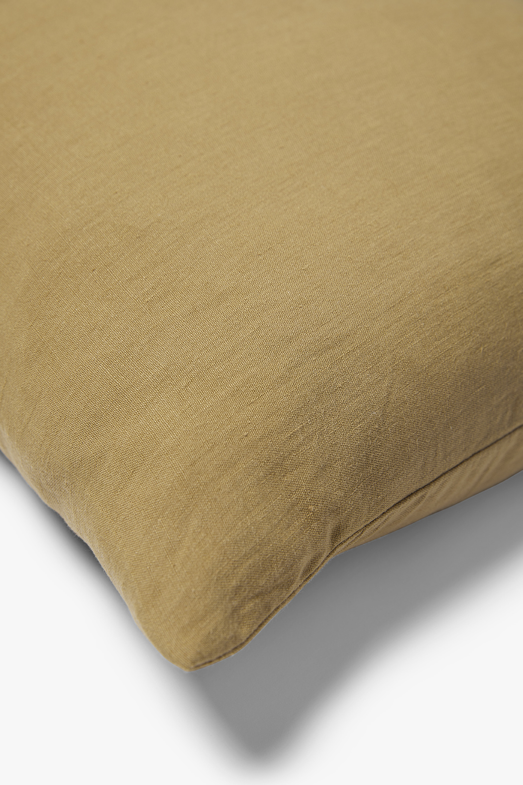 1027-3.jpg Sierkussenhoes Scotty Goudbruin 60x40 cm - Afbeelding 4