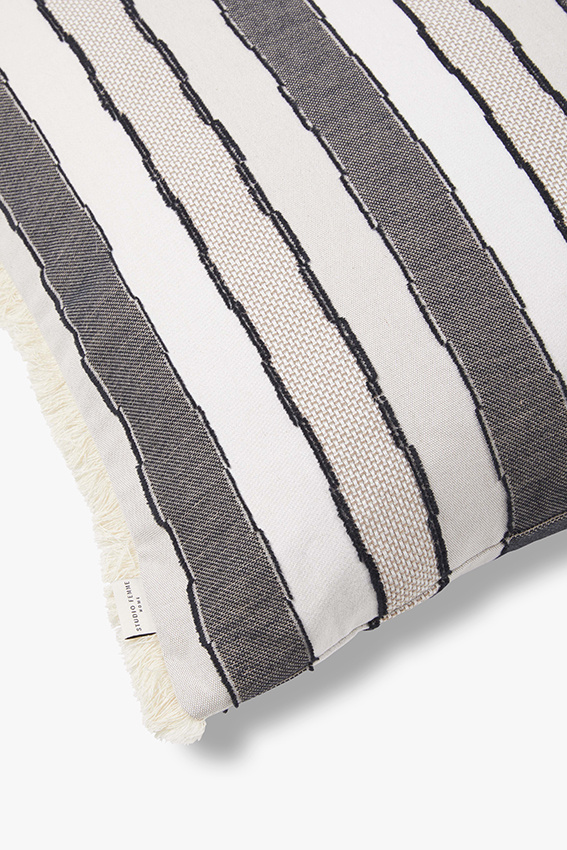 1042-2.jpg Biologische katoenen jacquard gestreepte sierkussenhoes Holly 50x50 cm - Afbeelding 3