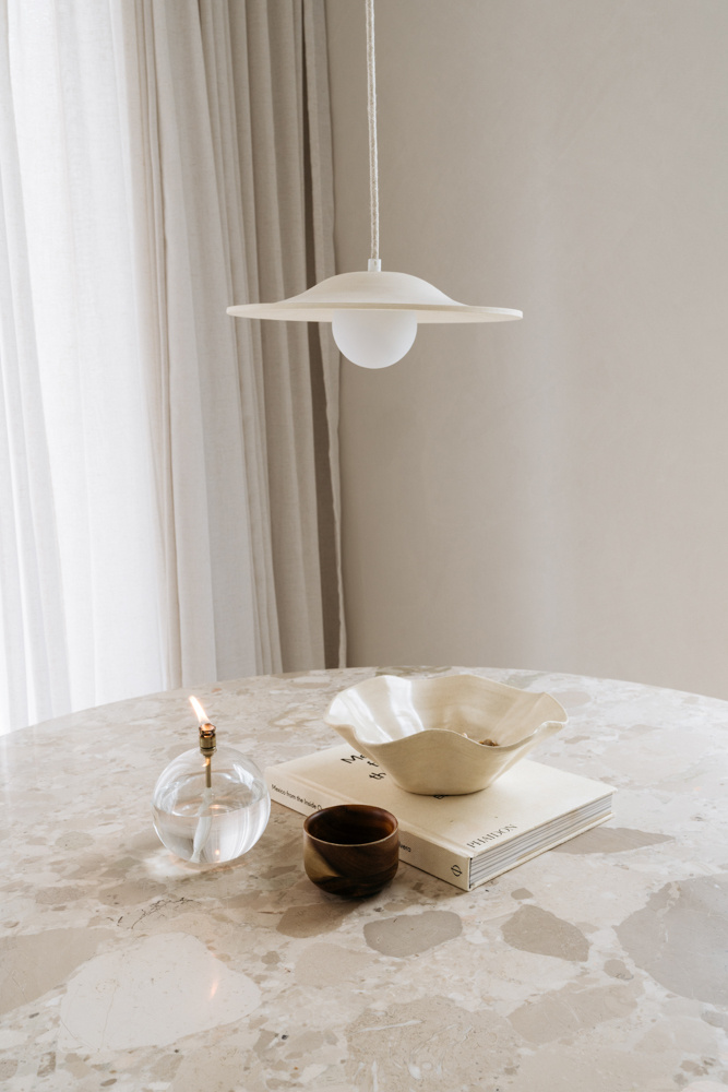 1045-4.jpg Handmade bowl Kate van aardewerk - Afbeelding 5