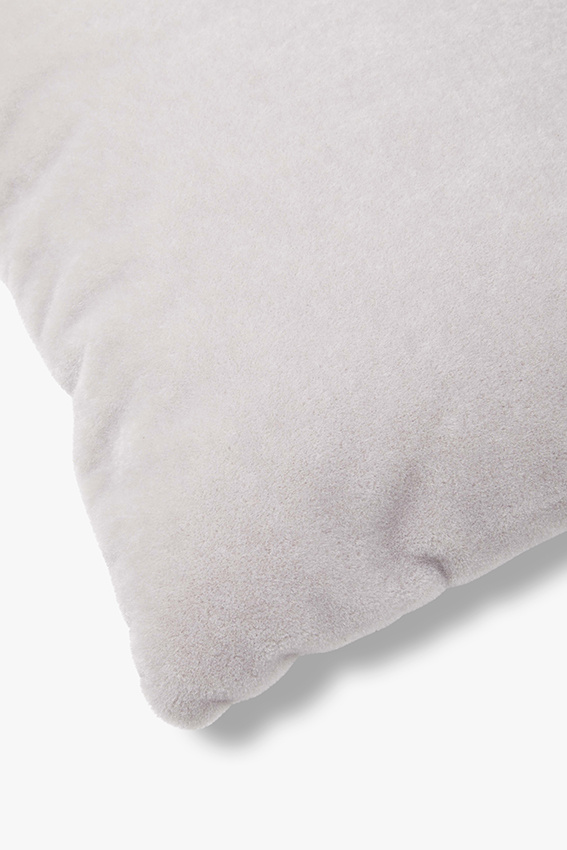 1052-2.jpg Mohair sierkussenhoes Amy lichtgrijs 50x50 cm - Afbeelding 3