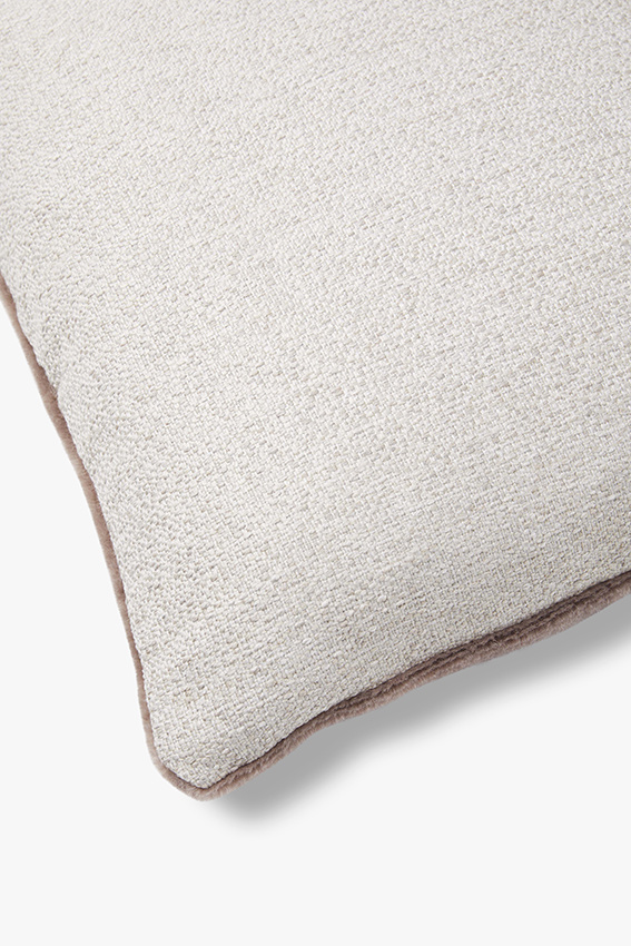 1054-6.jpg Mohair sierkussenhoes Amy aubergine 50x50 cm - Afbeelding 7