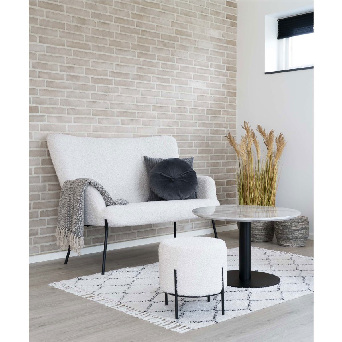 Alford Pouf - Poef in wit kunstbont - Afbeelding 5