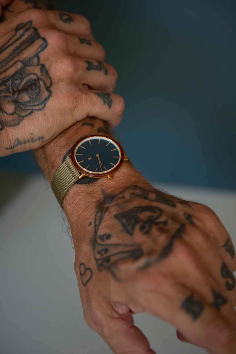 601513202004-6.jpg Horloge Smokey Blue - Afbeelding 7