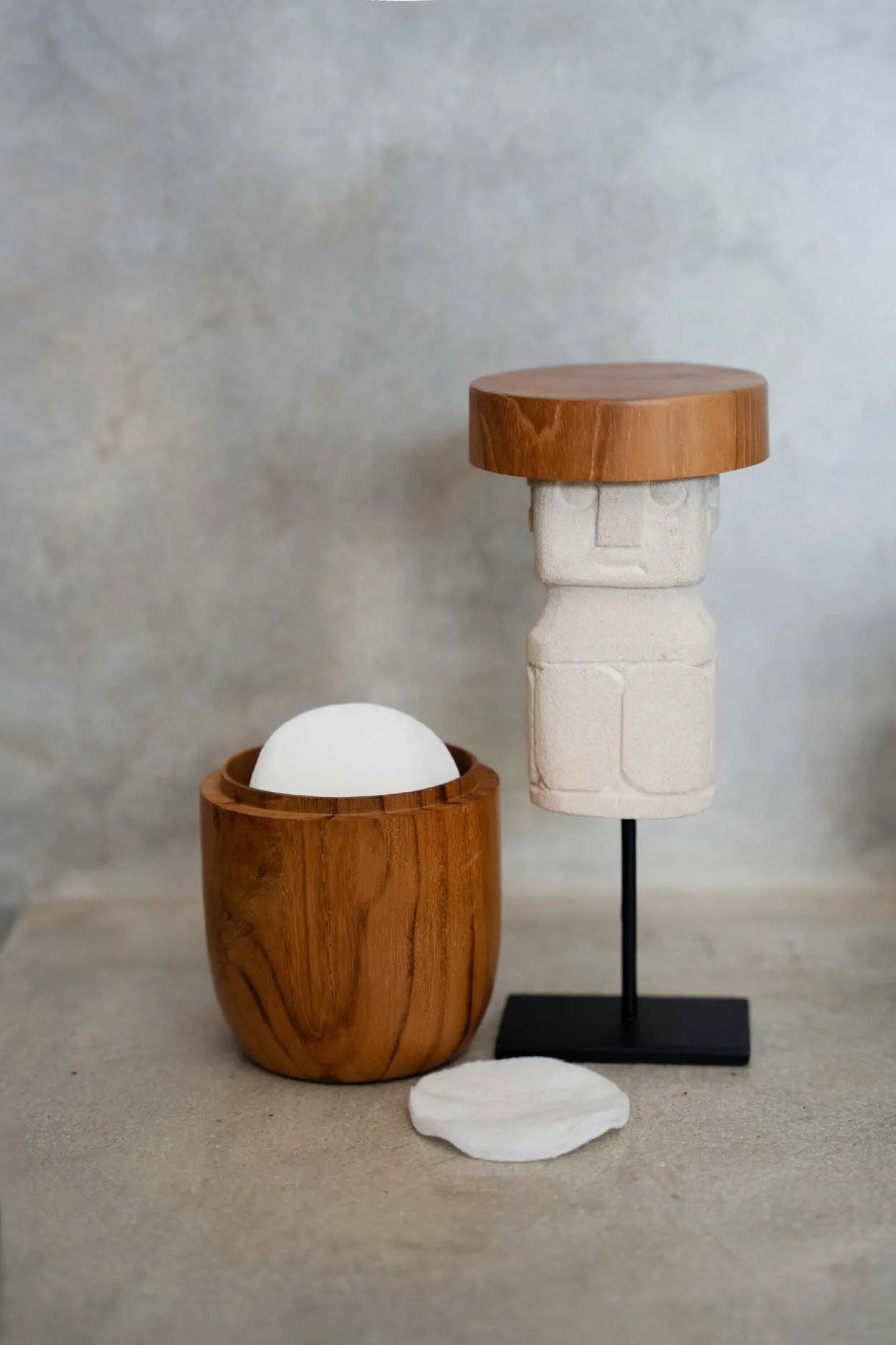 BA006B-W-1.jpg De Sumba Man op stand - Afbeelding 2