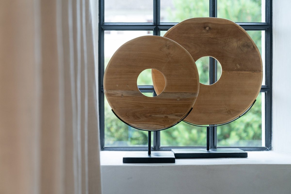 De Teak Schijf op Standaard - M - Afbeelding 4