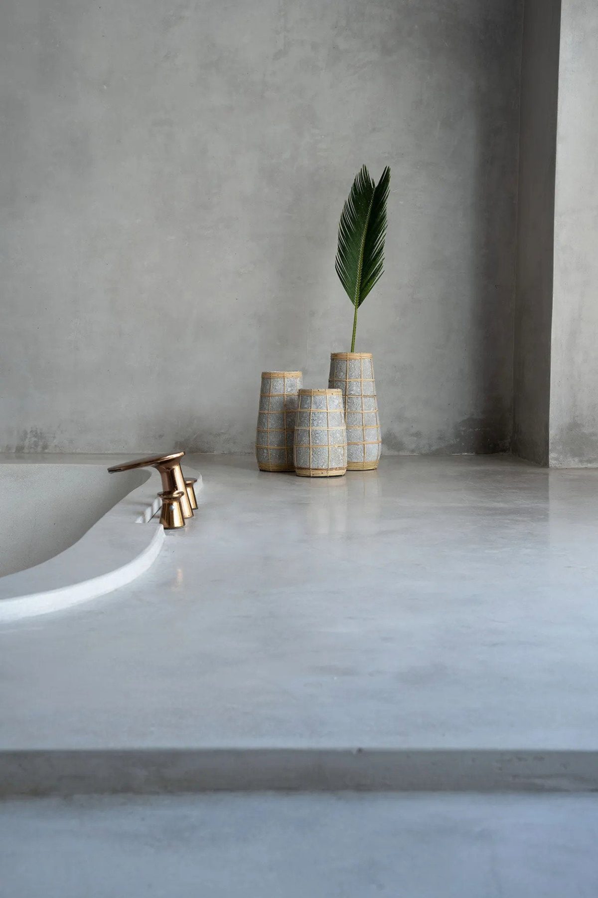 De schattige vaas - Beton Natuurlijk - M - Afbeelding 2