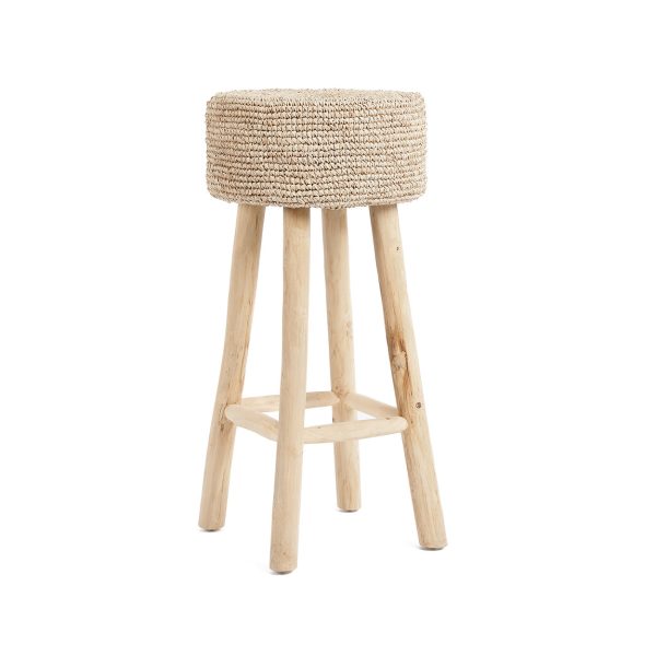 De raffia barstoel